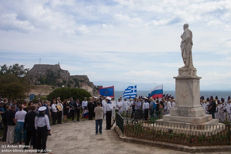 Με Καποδίστρια, Κύριλλο-Μεθόδιο και «φάπα» σε Κοτζιά ξεκίνησε η ρωσική αντεπίθεση- Πρωτοφανής καταιγισμός ρωσικών πυρών κατά ΣΥΡΙΖΑΝΕΛ